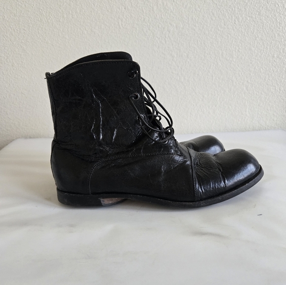 CYDWOQ Iota Black Crackled Leather Lace Up Boots Size 38 or US 8 - Picture 15 of 16